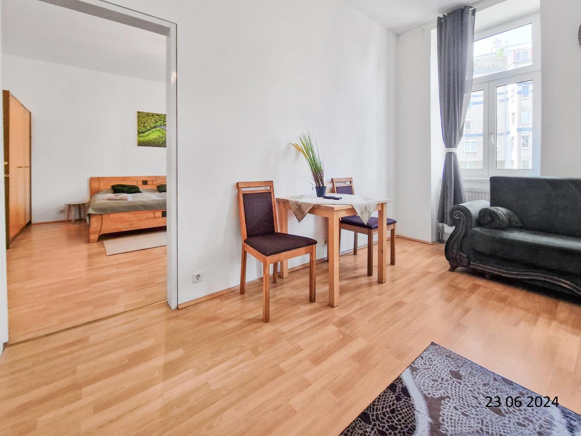 Elegant Three-Bedroom Suite Wien Exterior foto